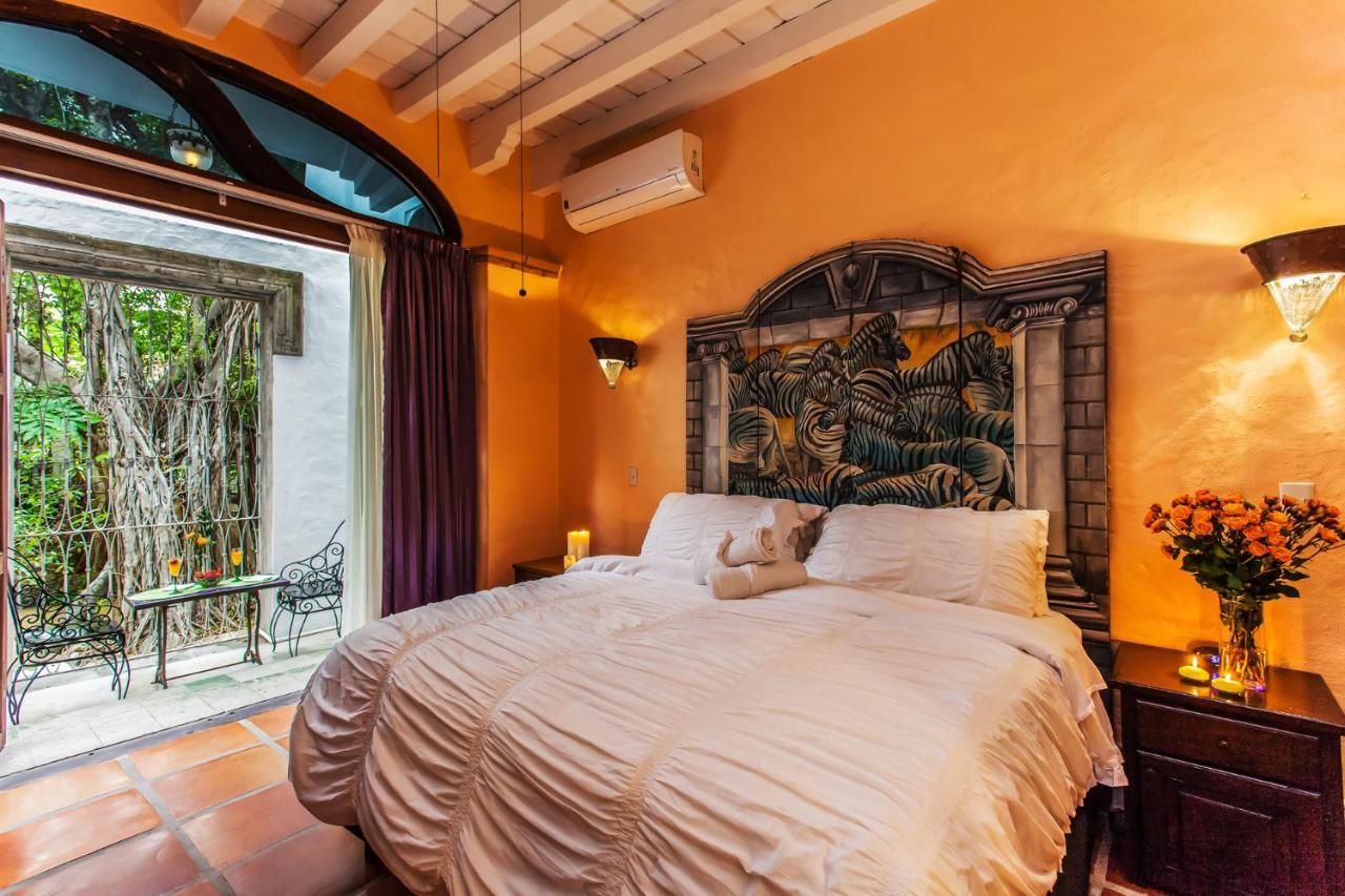 Garlands Del Rio Bed and Breakfast Puerto Vallarta Buitenkant foto