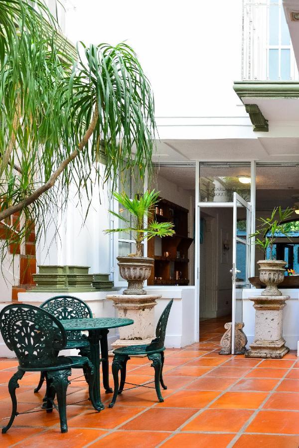 Garlands Del Rio Bed and Breakfast Puerto Vallarta Buitenkant foto