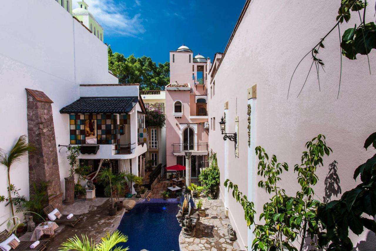 Garlands Del Rio Bed and Breakfast Puerto Vallarta Buitenkant foto