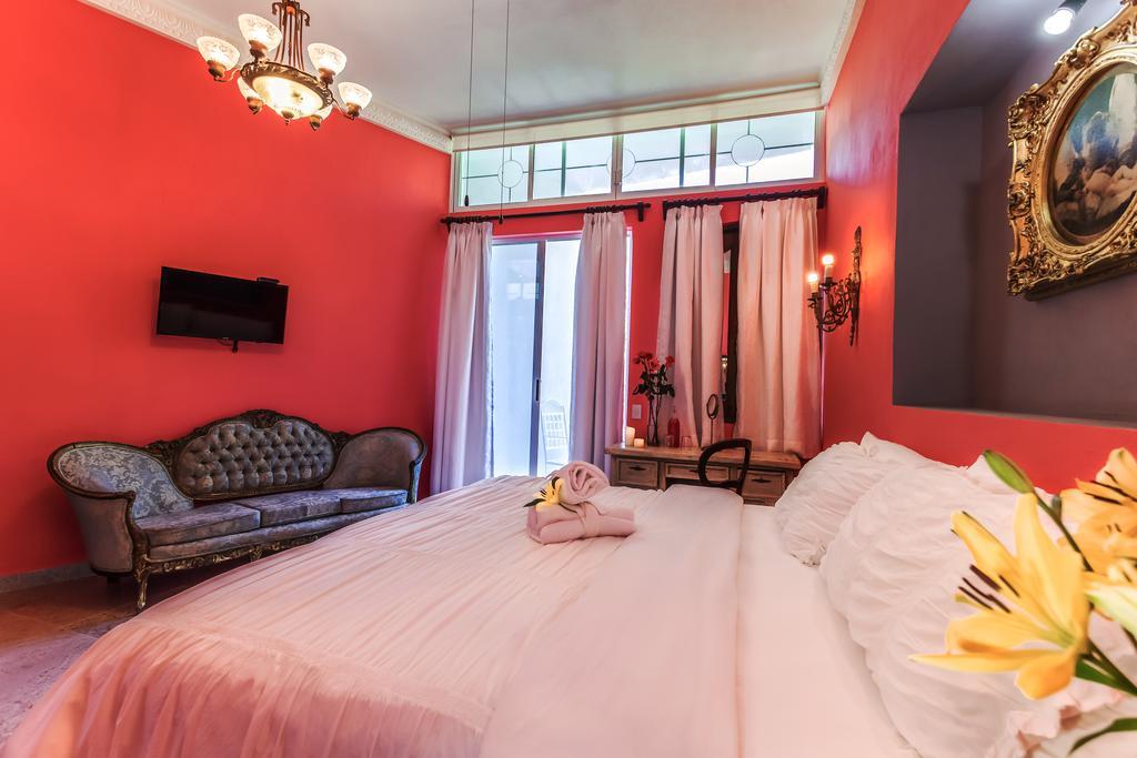 Garlands Del Rio Bed and Breakfast Puerto Vallarta Buitenkant foto